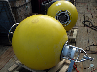 35" AWAC buoy